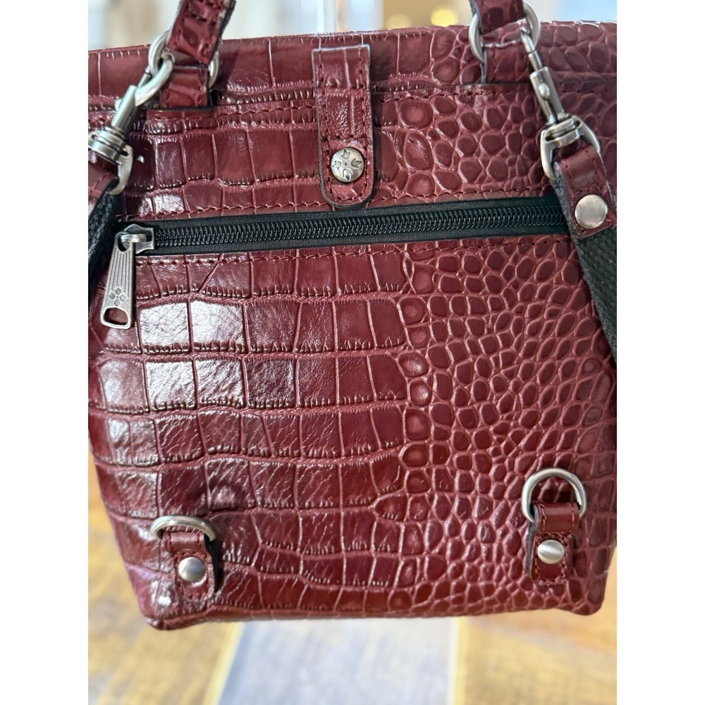 Patricia Nash Burgundy Croc Embossed Leather Convertible Backpack Crossbody Bag‎ - Picture 4 of 10